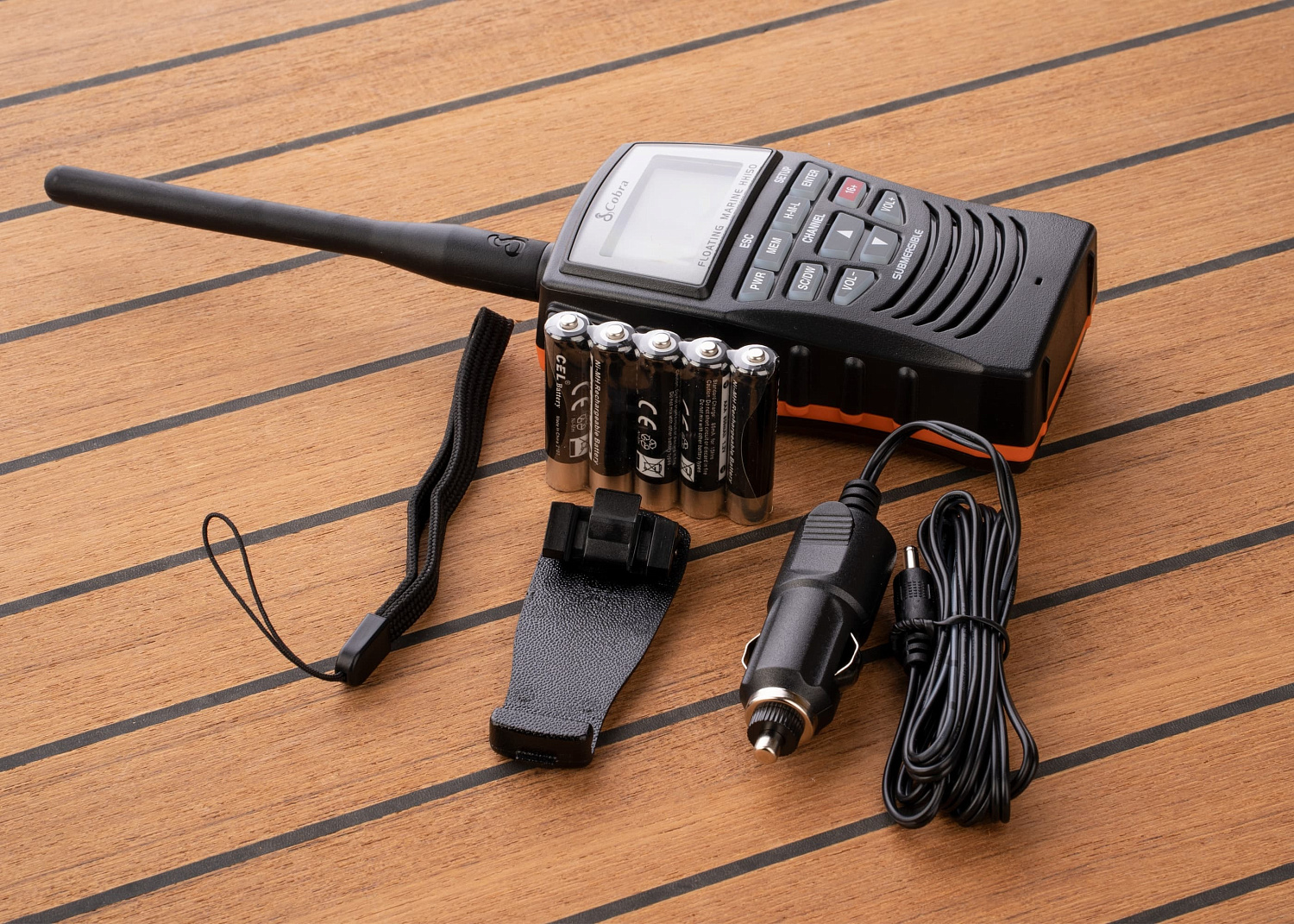 COBRA MRHH150 VHF Handheld Radio