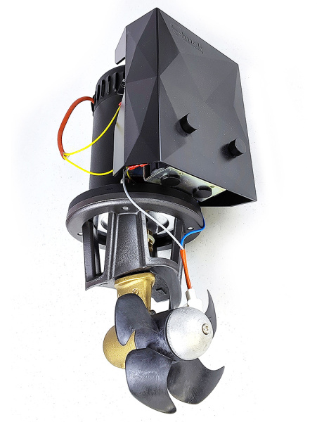 Quick Комплект подруливающего устройства, 2,2 кВт, 40 кгс, 12 В, 140 мм (включает джойстик TCD2042, 6-метровый кабель, без тоннеля) 10269684 от прозводителя QUICK